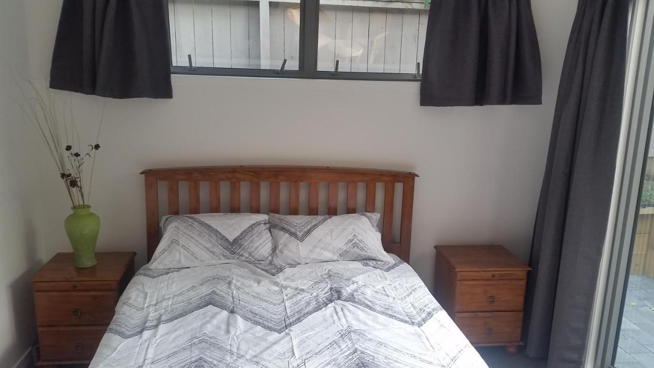Edgehill - Semi Self-Contained Eco Friendly Home Tauranga Exteriör bild